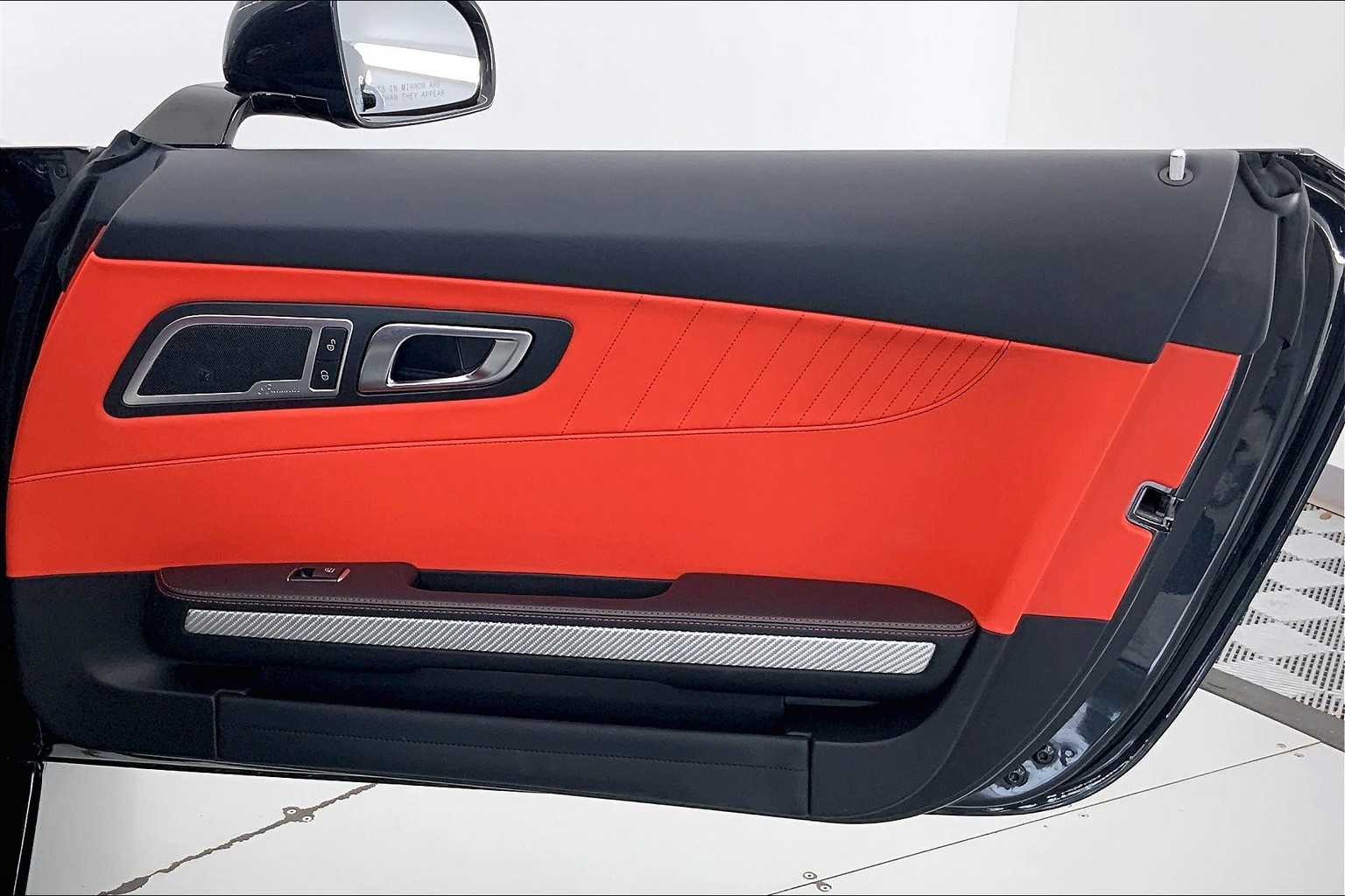 Thumbnail: 2016 Mercedes-Benz AMG GT - 22