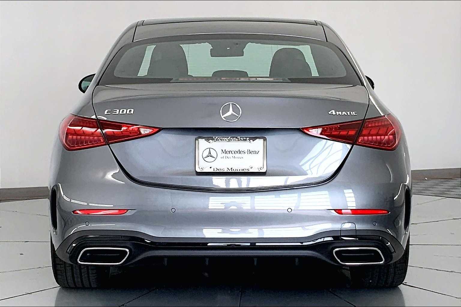 Thumbnail: 2025 Mercedes-Benz C-Class - 5
