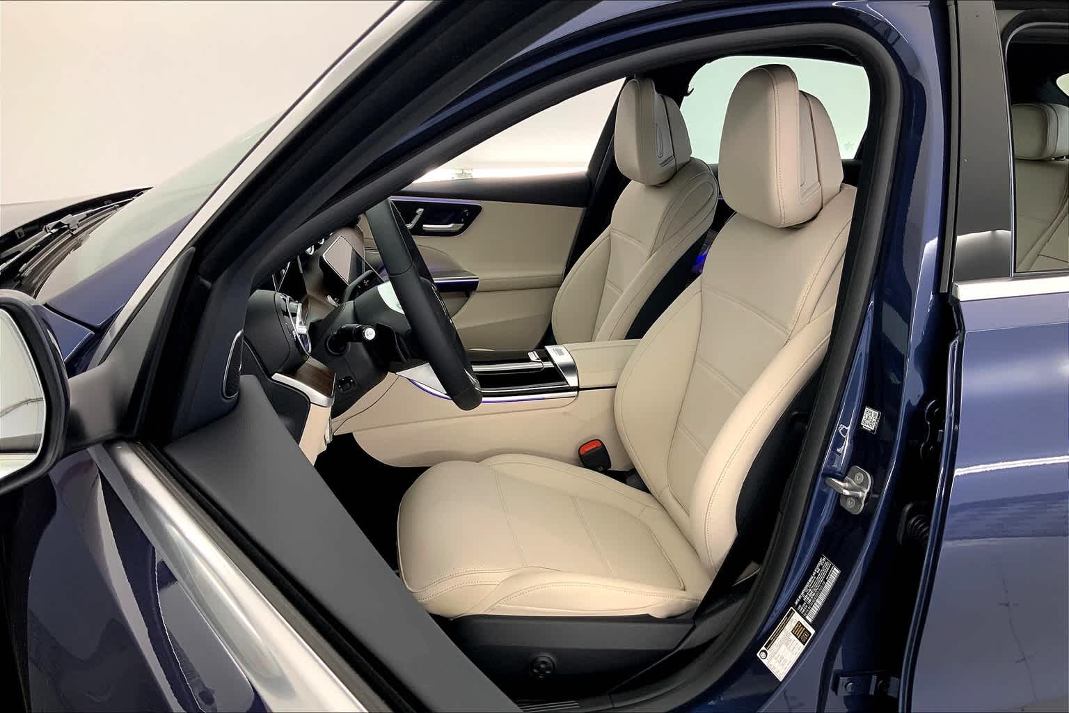 Thumbnail: 2025 Mercedes-Benz C-Class - 11