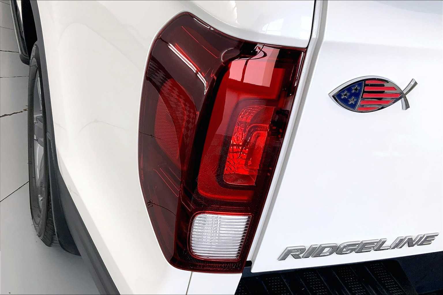 Thumbnail: 2022 Honda Ridgeline - 25