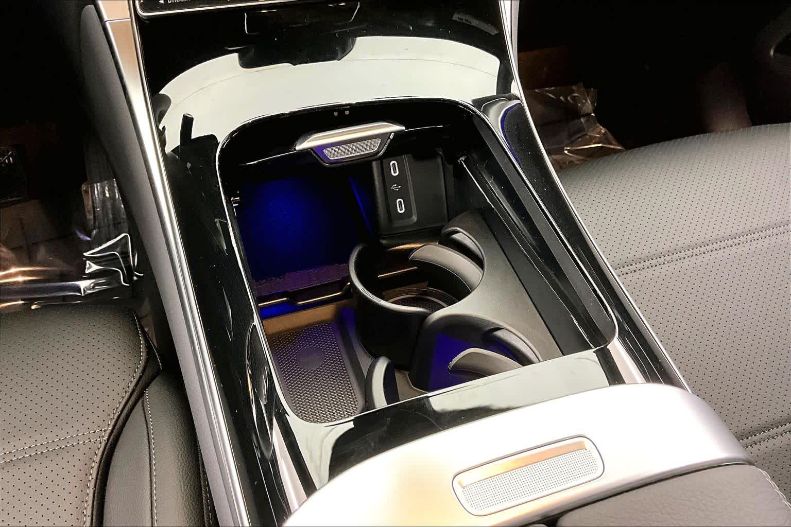 Thumbnail: 2026 Mercedes-Benz GLC - 23