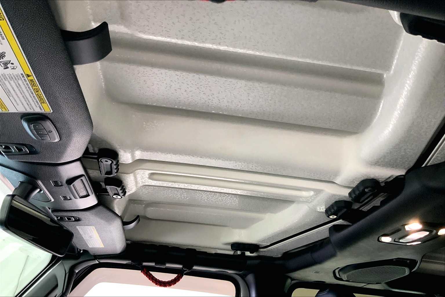 Thumbnail: 2020 Jeep Gladiator - 28
