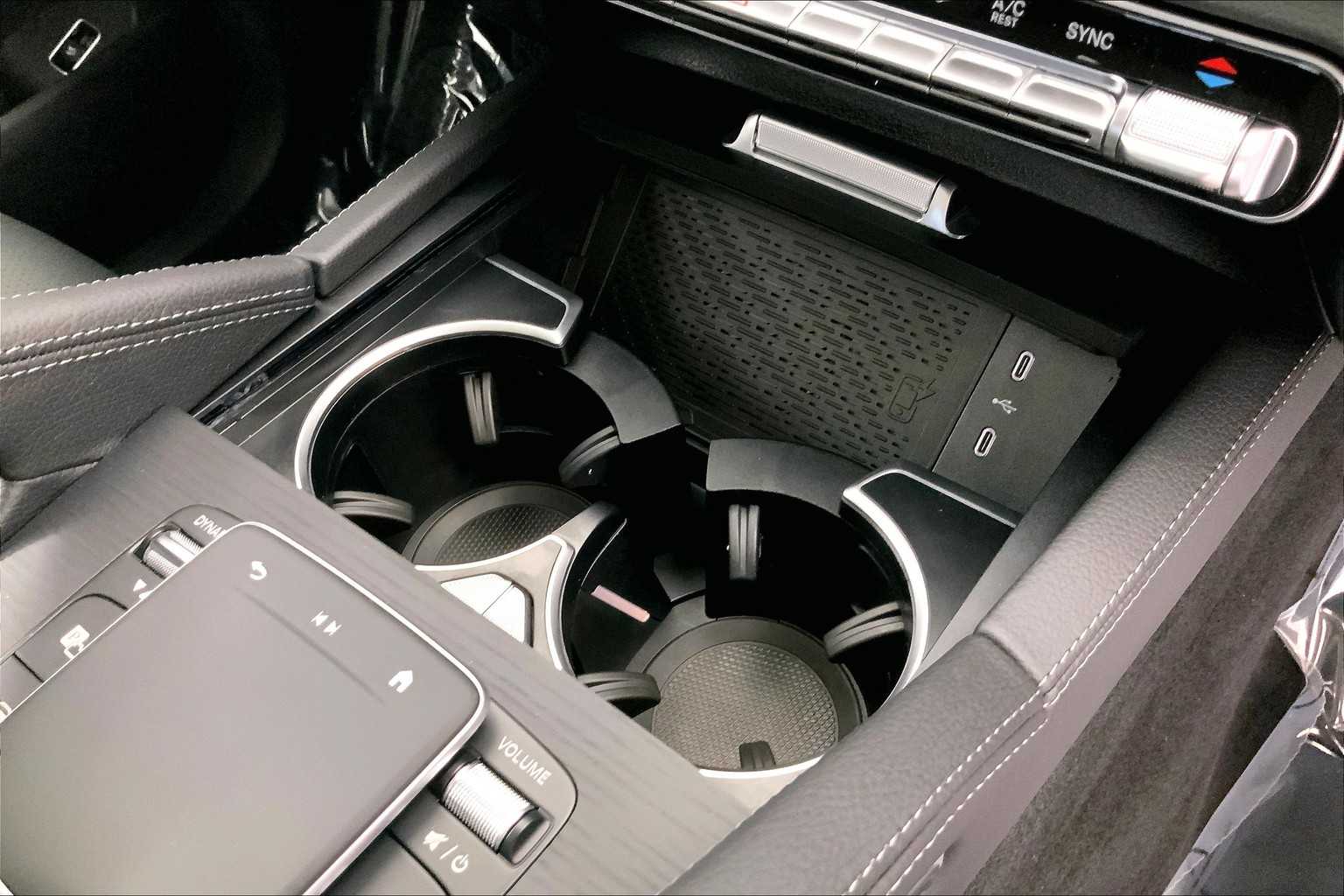 Thumbnail: 2026 Mercedes-Benz GLE - 23