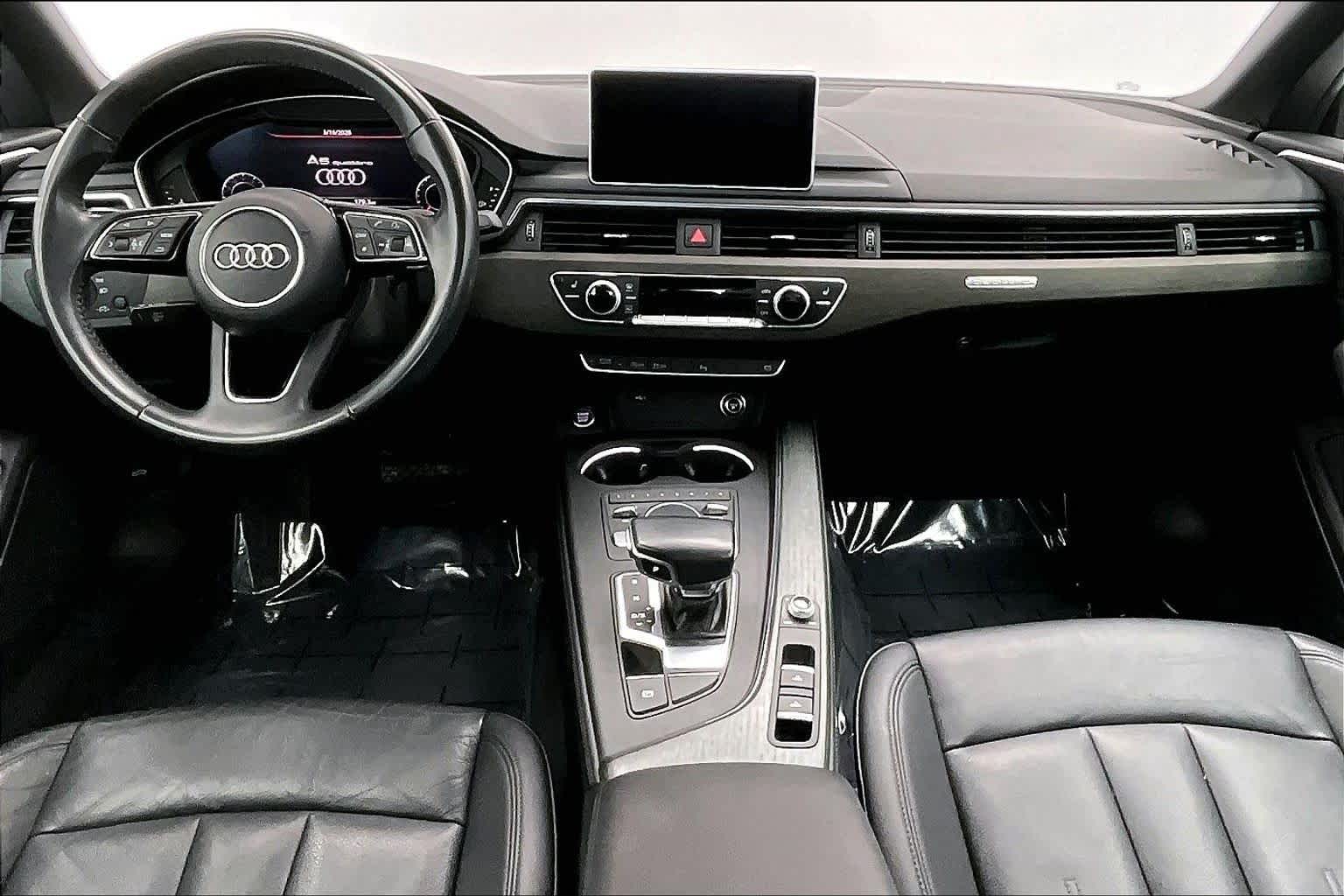 Thumbnail: 2019 Audi A5 - 10