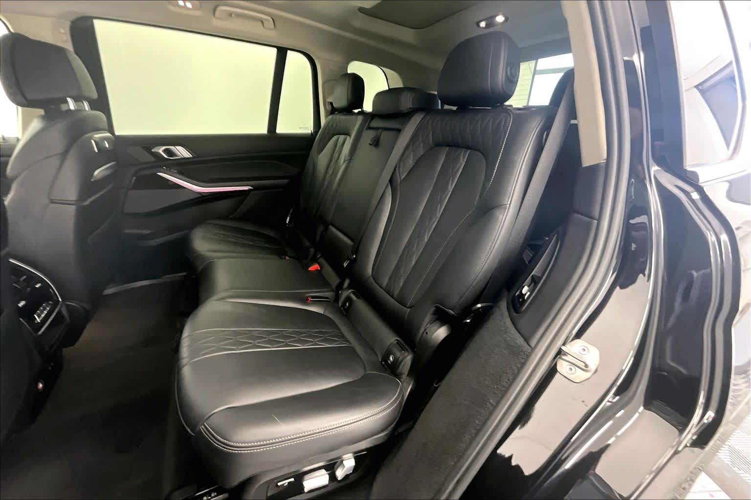 Thumbnail: 2023 BMW X7 - 13