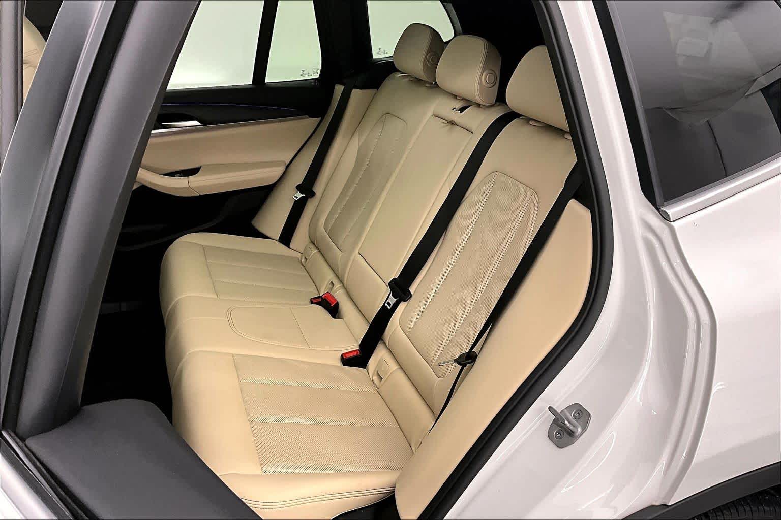 Thumbnail: 2024 BMW X3 - 13