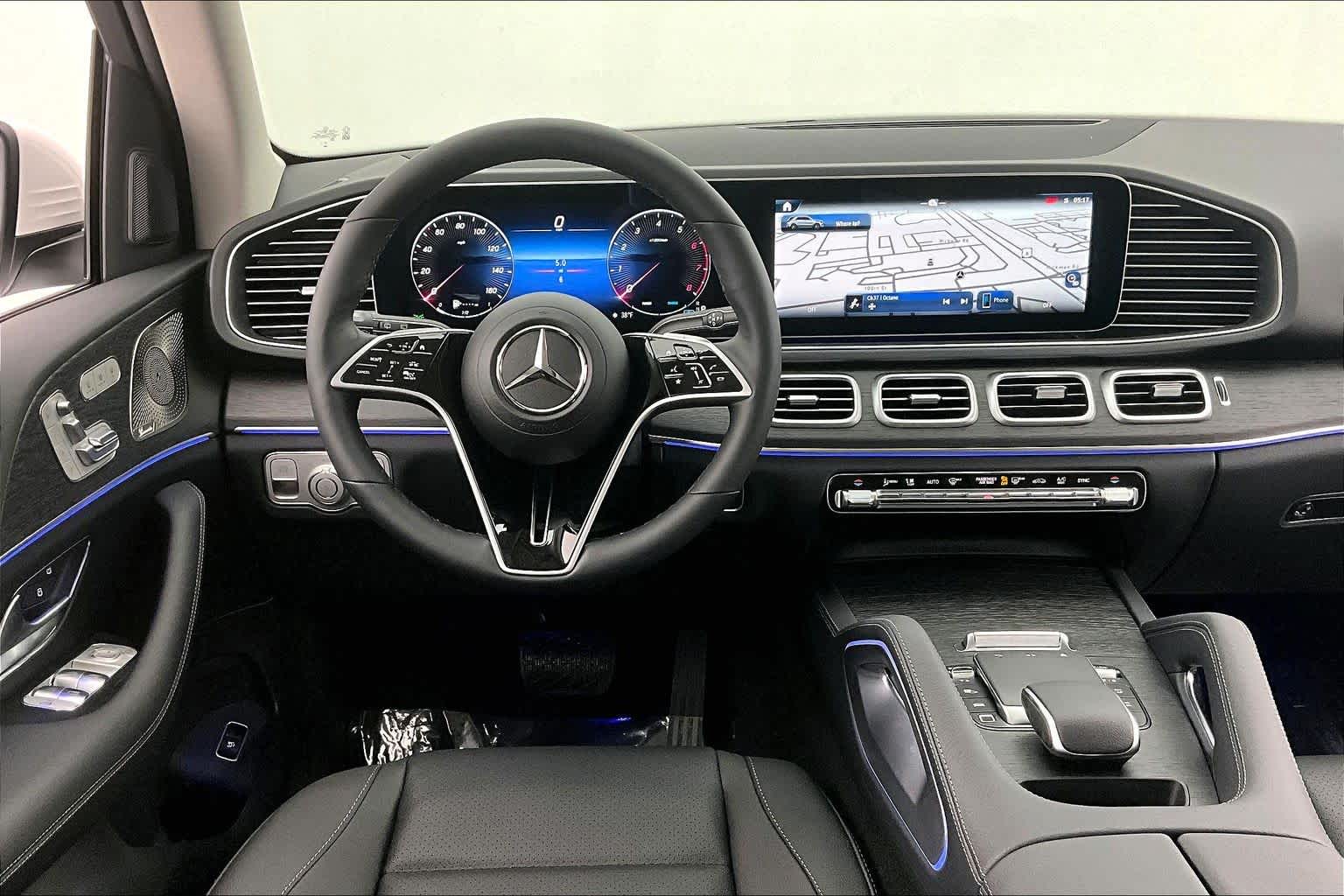 Thumbnail: 2026 Mercedes-Benz GLE - 15