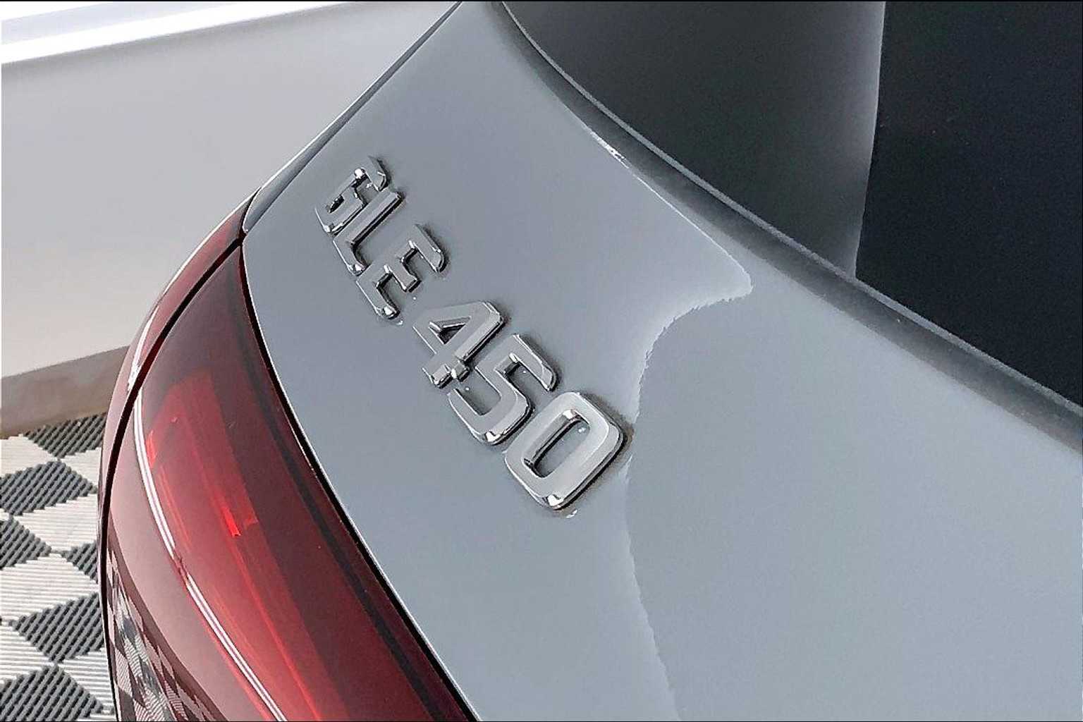 Thumbnail: 2026 Mercedes-Benz GLE - 7