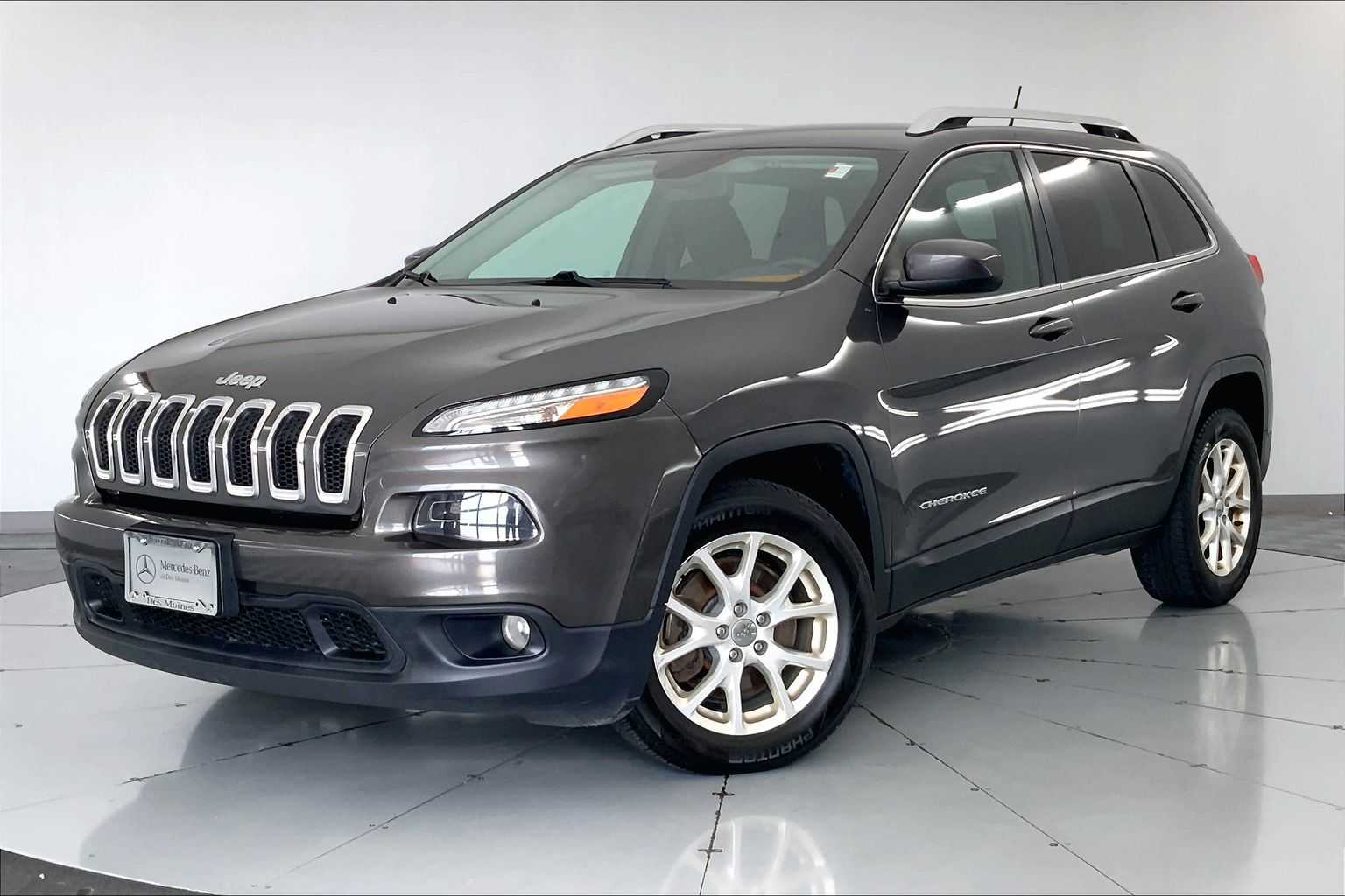 2015 Jeep Cherokee Latitude -
                  Urbandale, IA