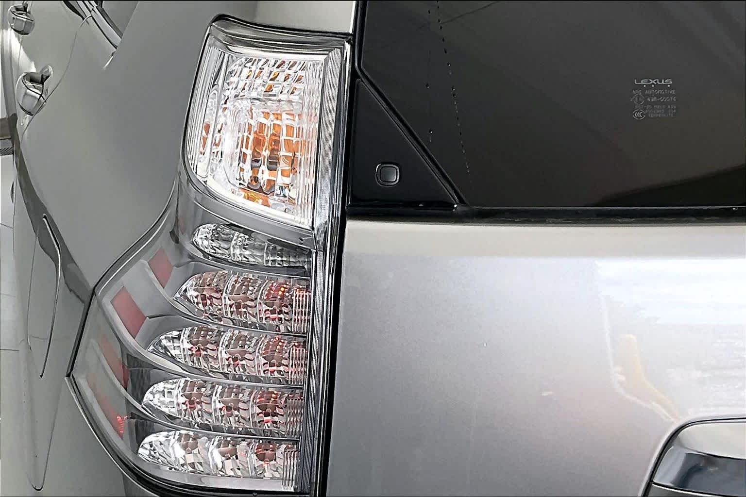 Thumbnail: 2023 Lexus GX - 25