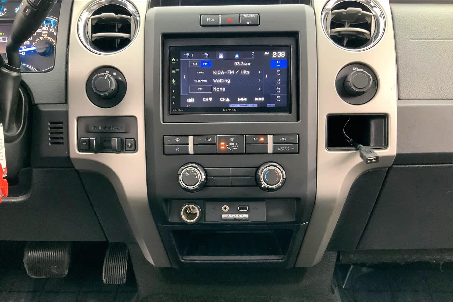 Thumbnail: 2011 Ford F-150 - 26