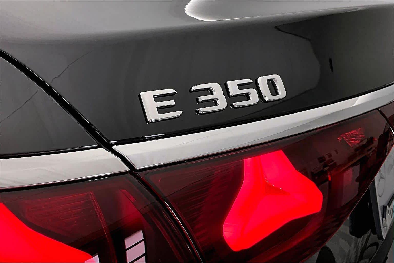 Thumbnail: 2026 Mercedes-Benz E-Class - 7