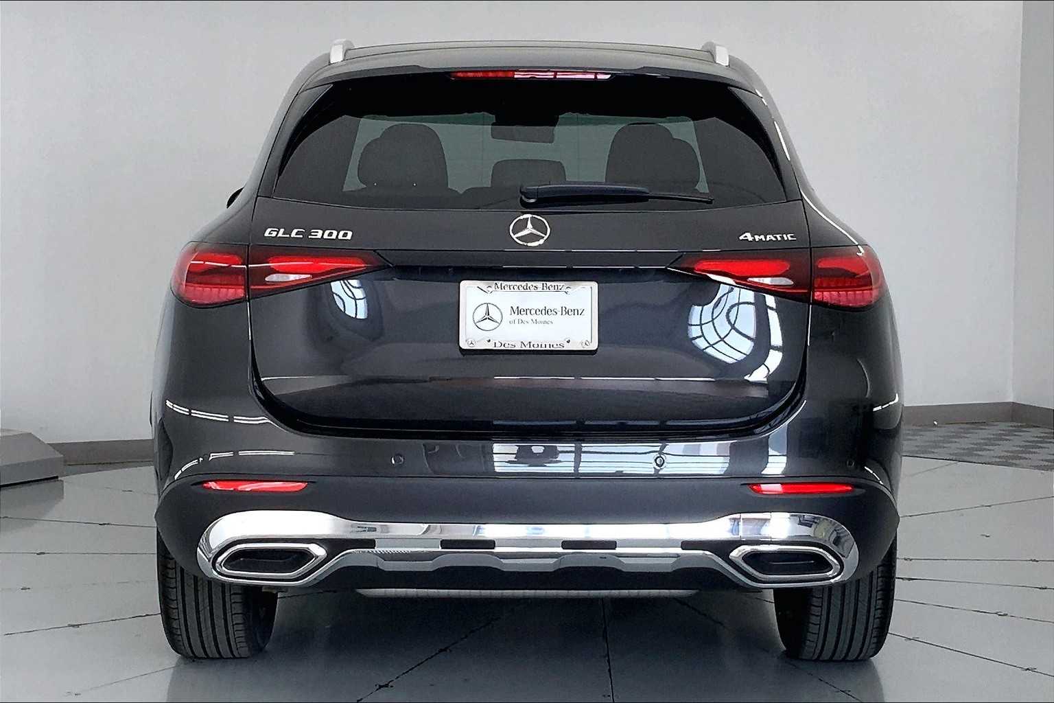Thumbnail: 2026 Mercedes-Benz GLC - 5