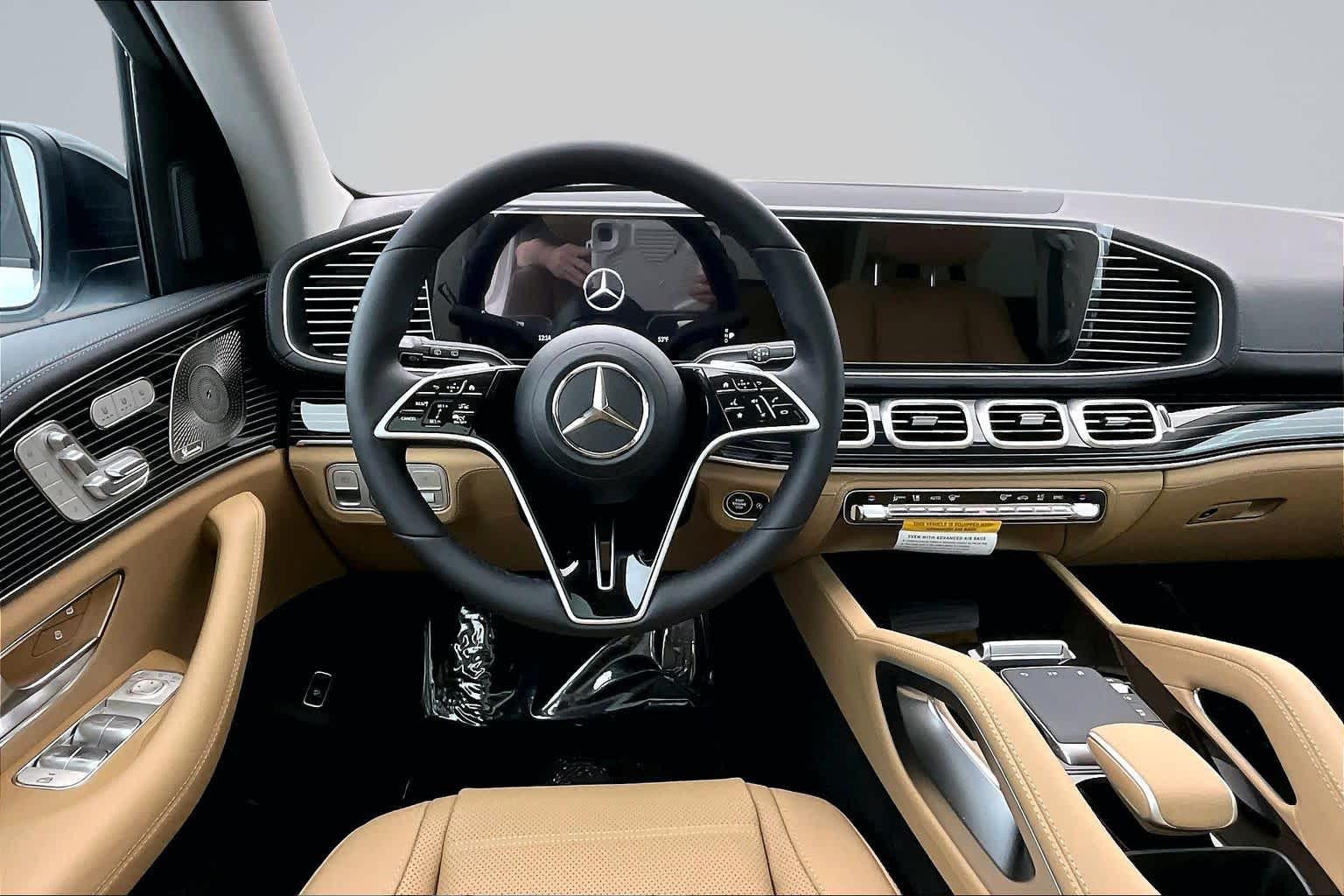 Thumbnail: 2026 Mercedes-Benz GLE - 15