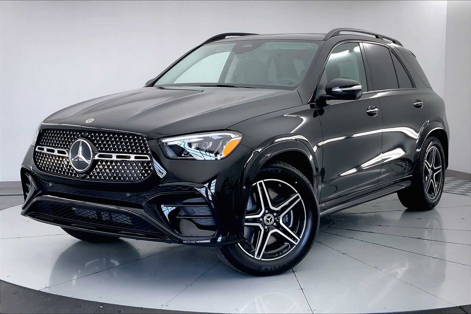 Thumbnail: 2026 Mercedes-Benz GLE - 1