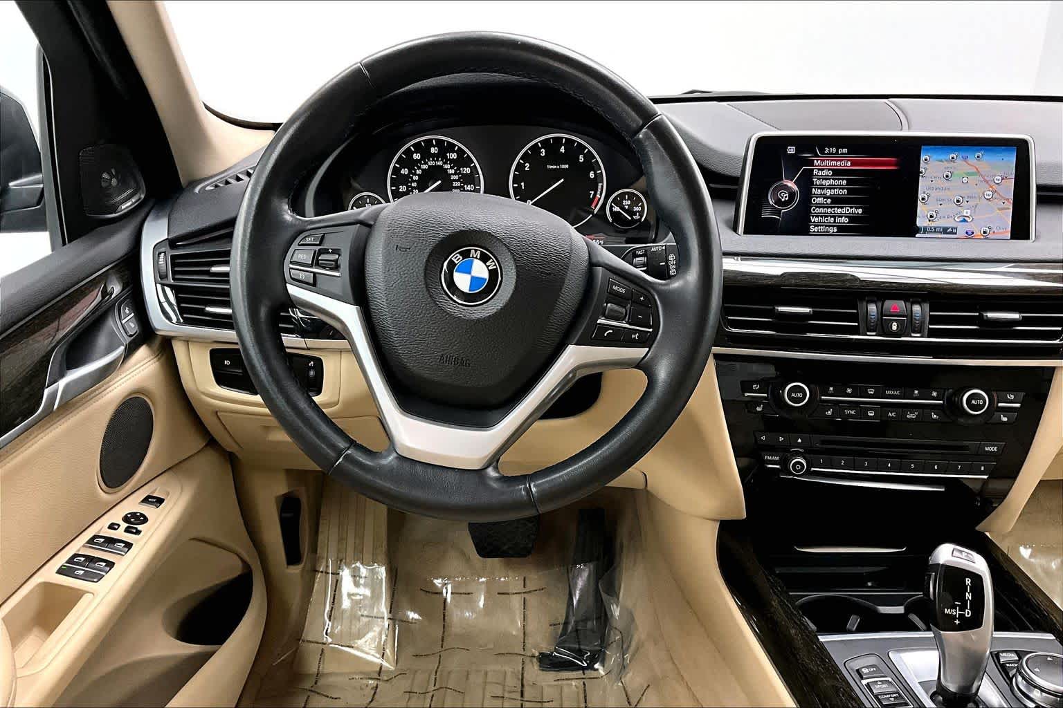 Thumbnail: 2015 BMW X5 - 15