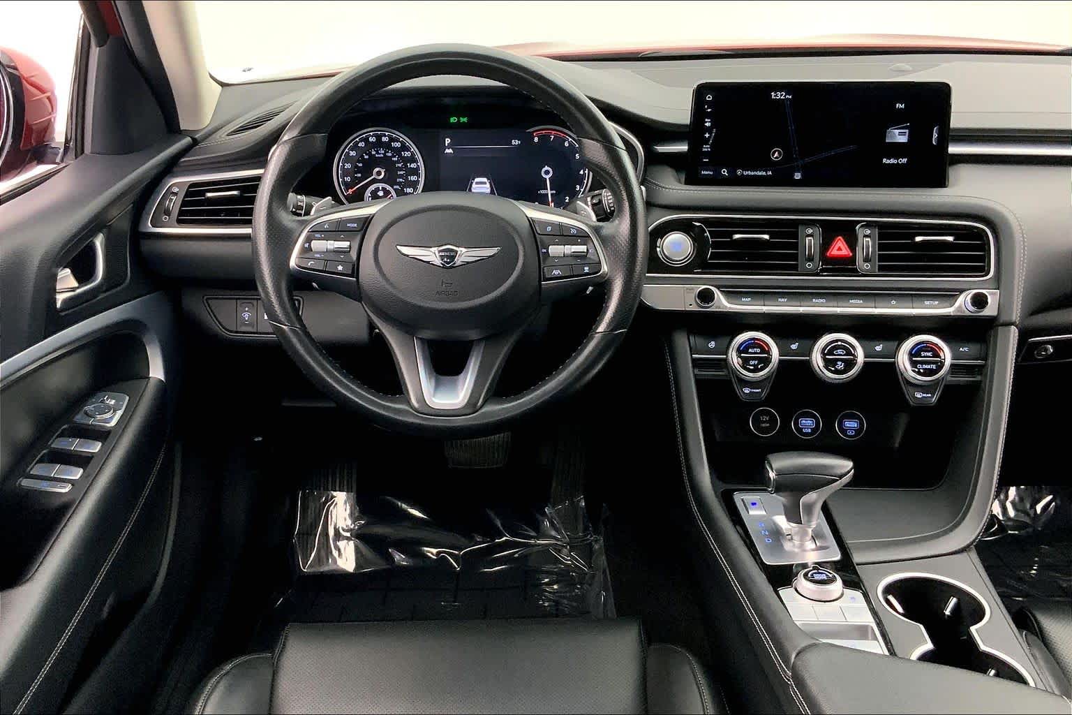 Thumbnail: 2023 Genesis G70 - 15