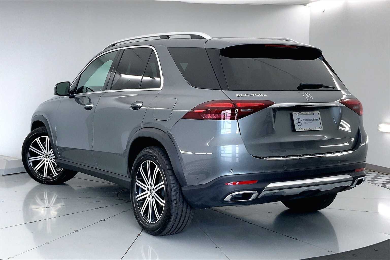 Thumbnail: 2025 Mercedes-Benz GLE - 4