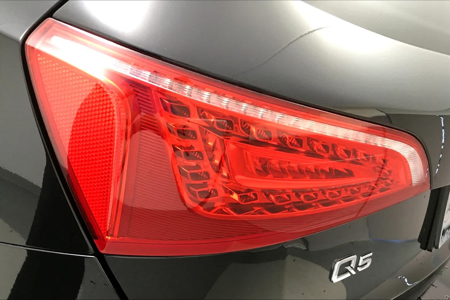 Thumbnail: 2012 Audi Q5 - 25