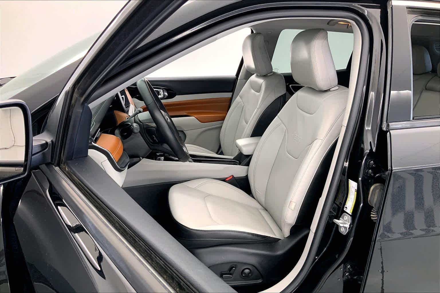 2022 Jeep Compass Limited 11