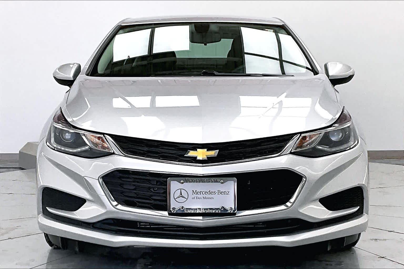 Thumbnail: 2018 Chevrolet Cruze - 6
