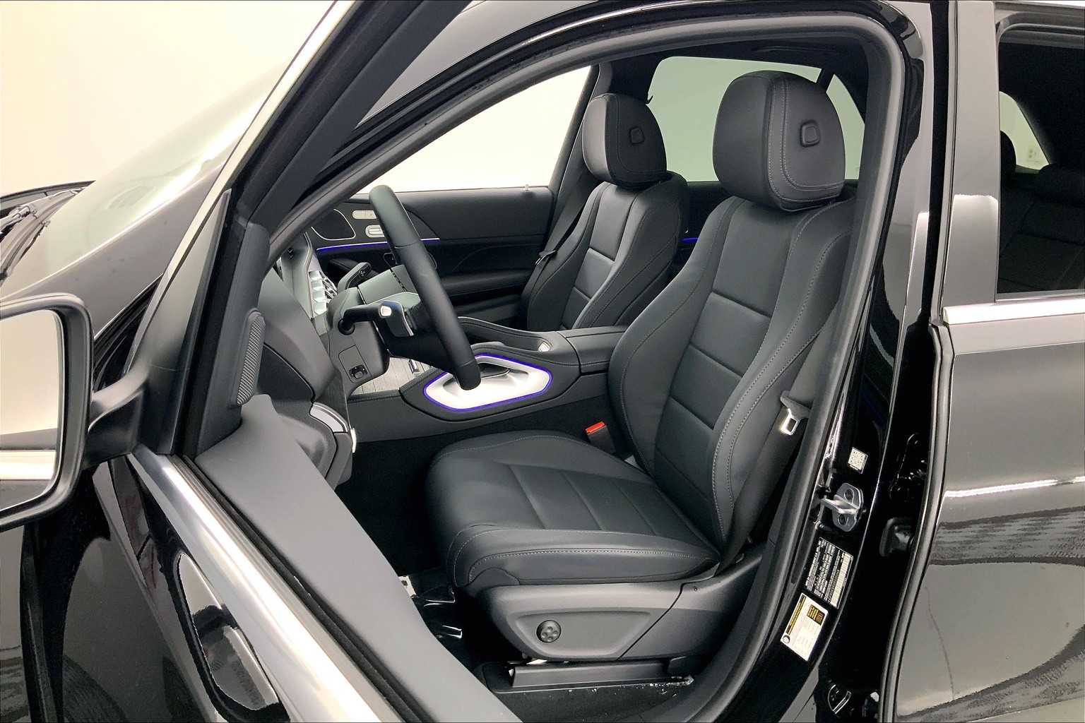 Thumbnail: 2025 Mercedes-Benz GLE - 11