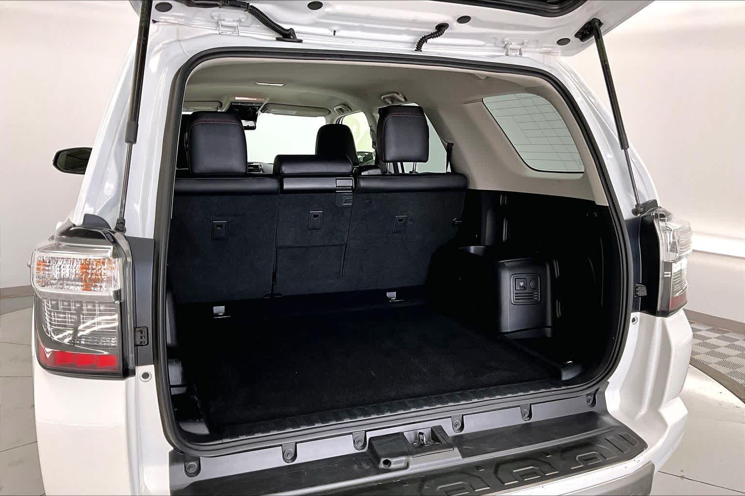 Thumbnail: 2024 Toyota 4Runner - 19