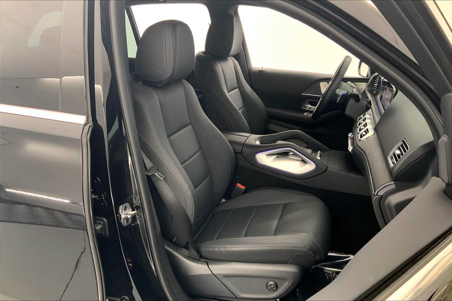 2025 Mercedes-Benz GLE 450 14