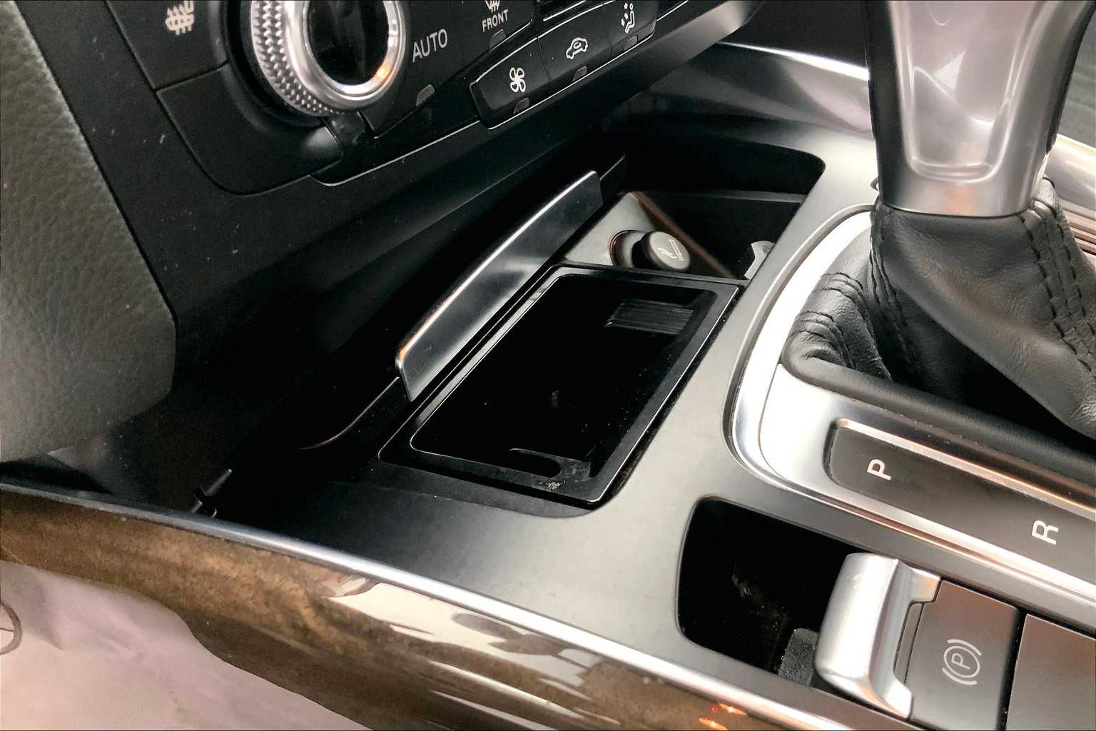 Thumbnail: 2015 Audi Q5 - 26