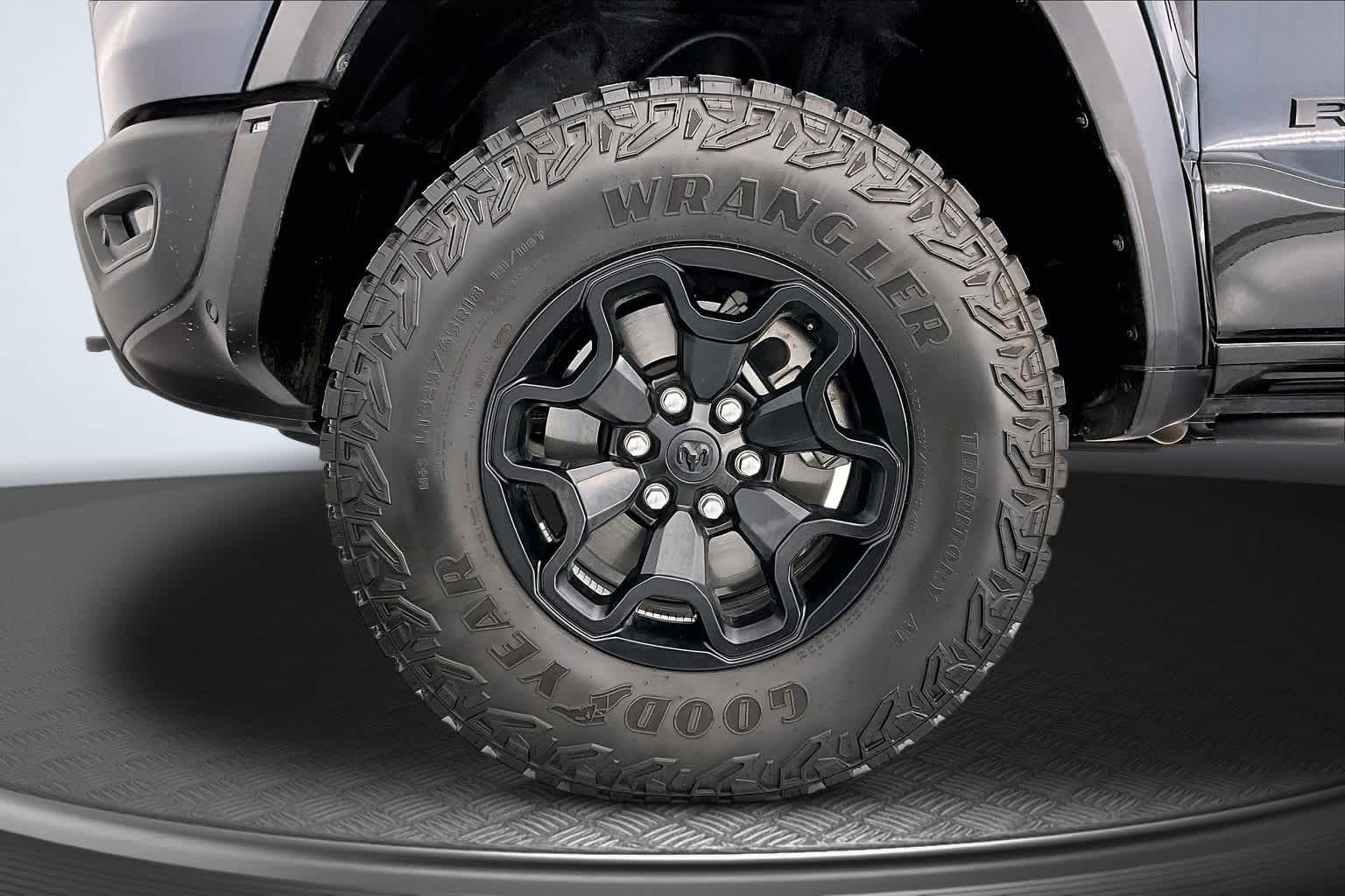 Thumbnail: 2026 RAM 1500 - 8