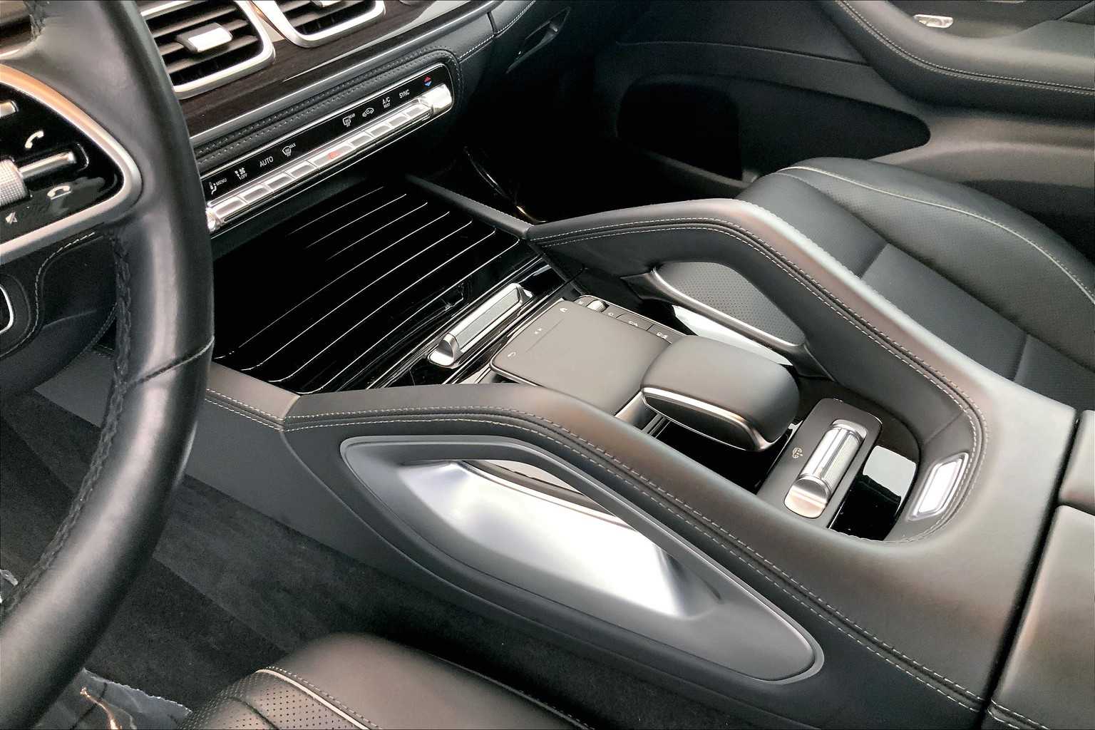 Thumbnail: 2021 Mercedes-Benz GLS - 17
