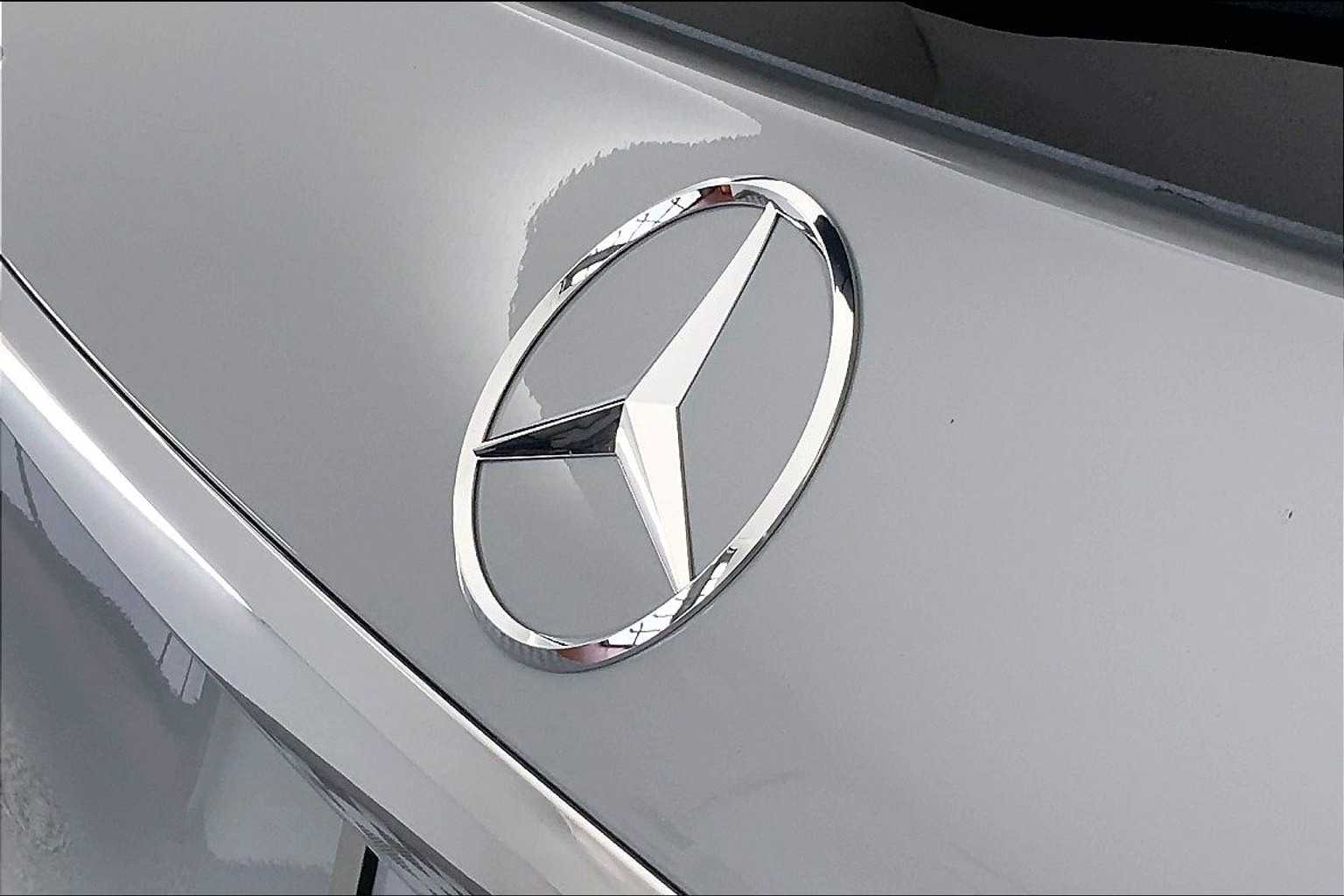 Thumbnail: 2025 Mercedes-Benz GLS - 22