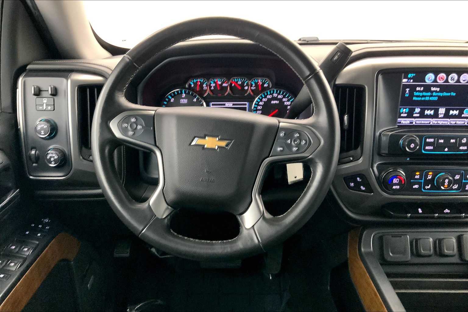 Thumbnail: 2017 Chevrolet Silverado 1500 - 15