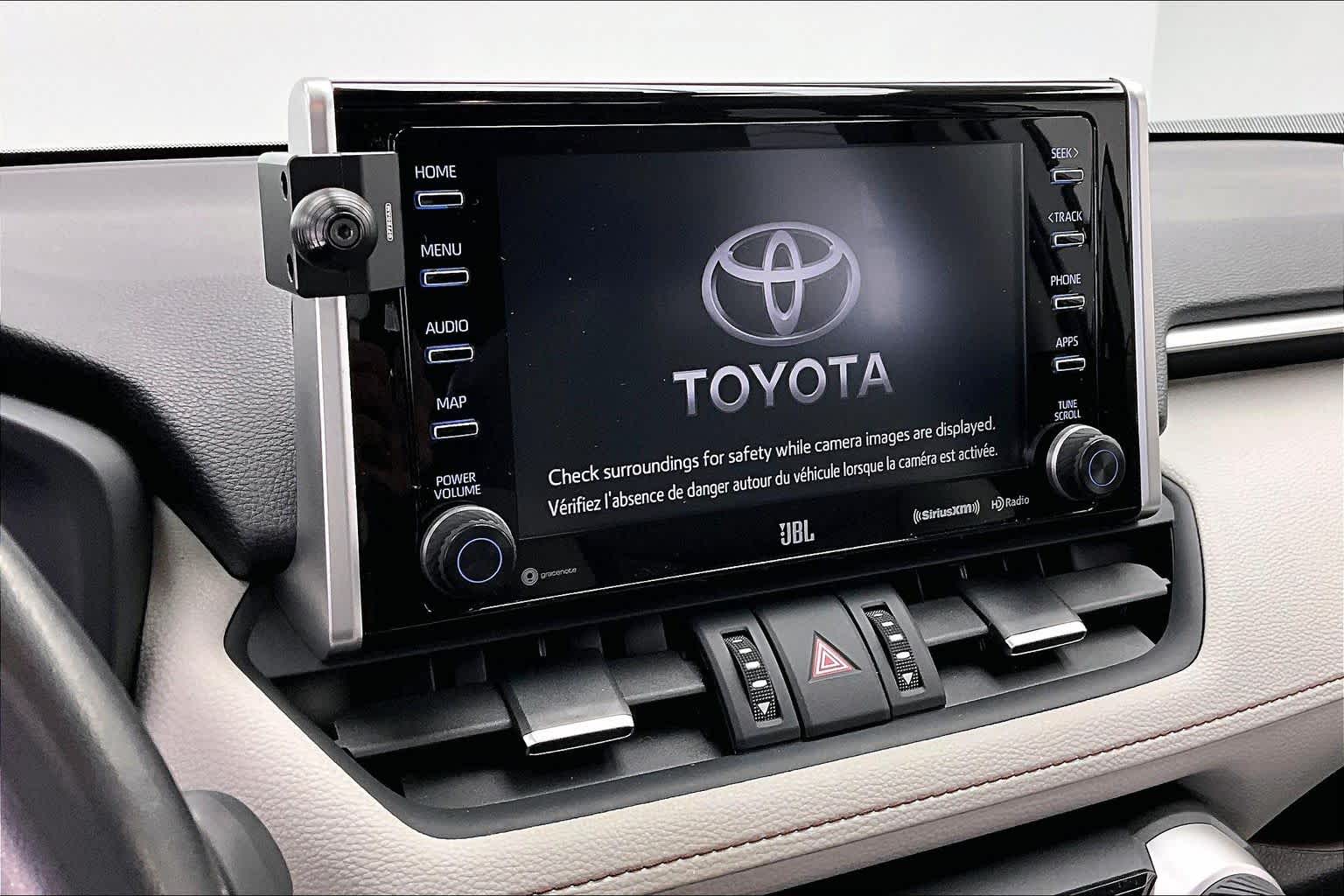 Thumbnail: 2020 Toyota RAV4 - 16