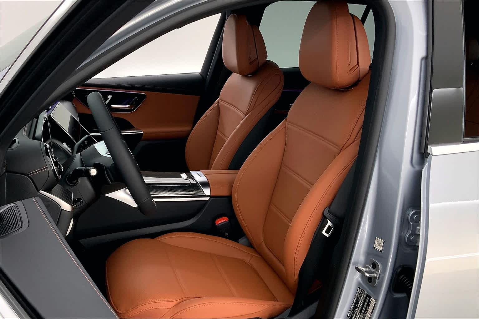 Thumbnail: 2025 Mercedes-Benz GLC - 11