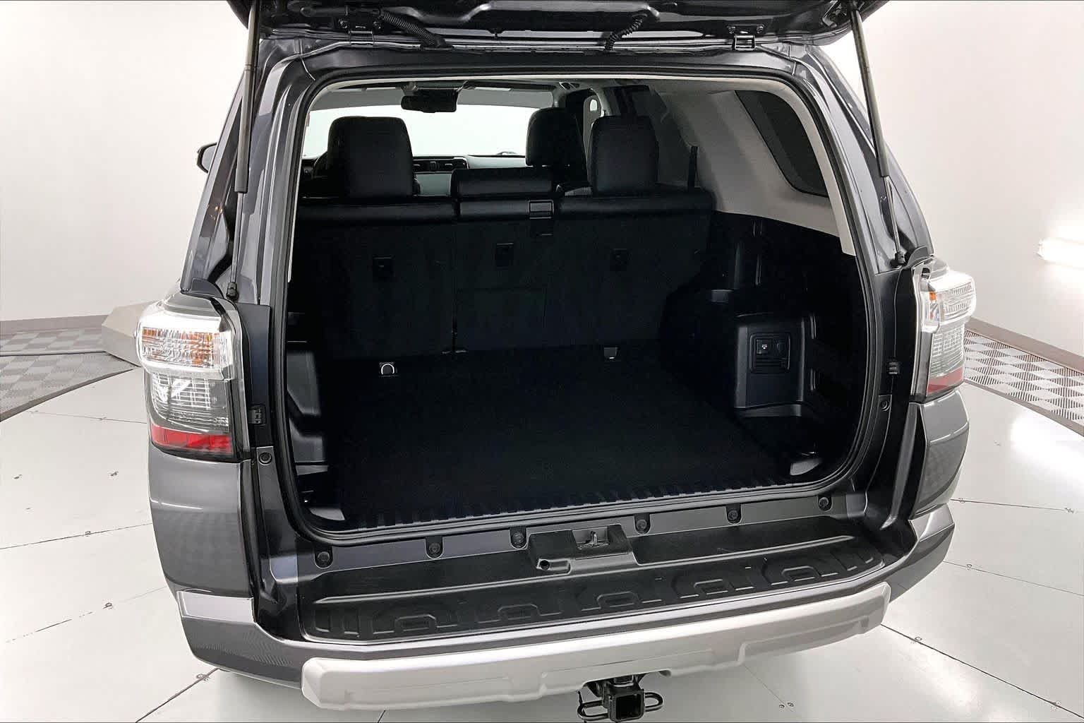 Thumbnail: 2023 Toyota 4Runner - 19