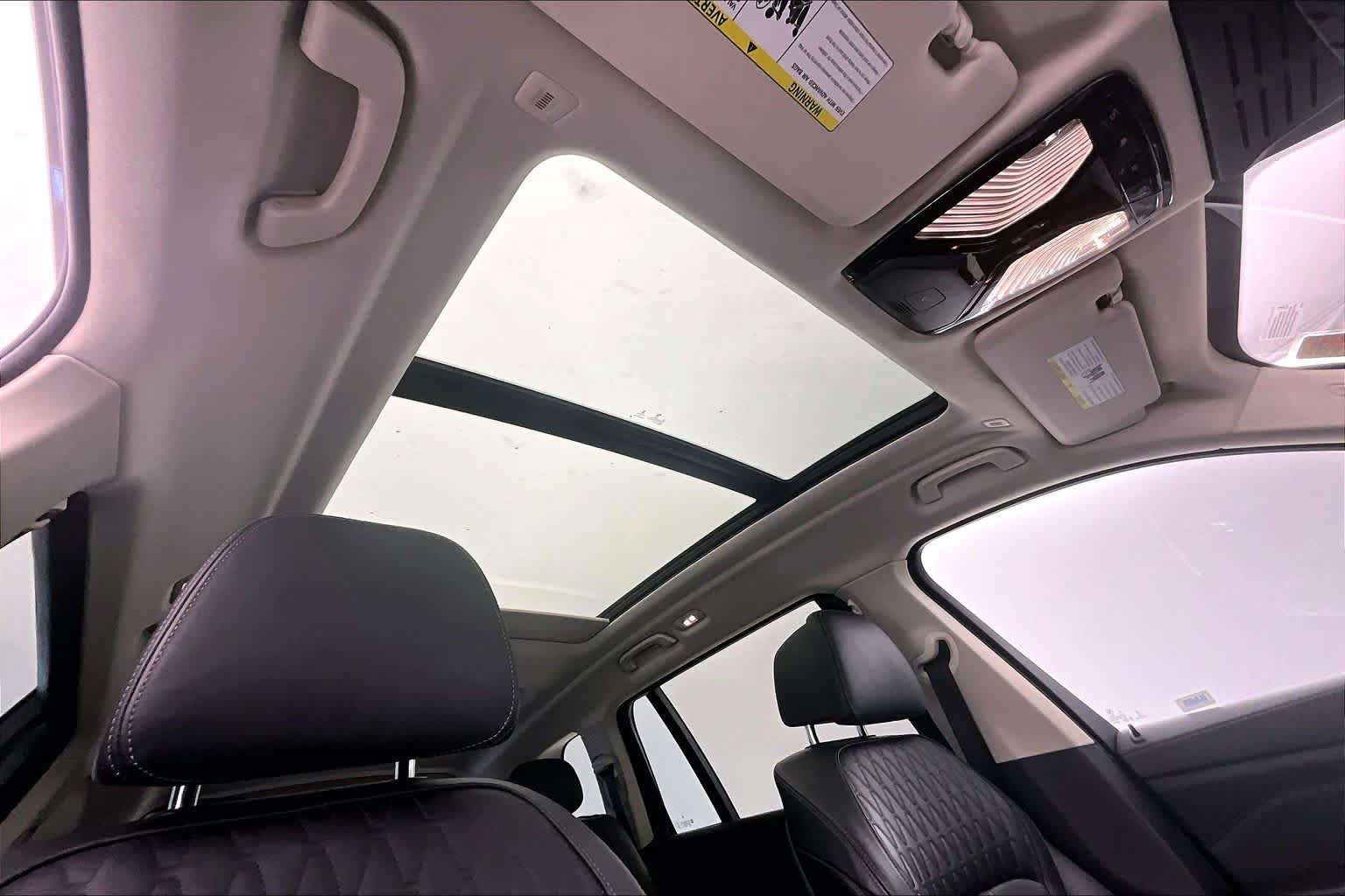 Thumbnail: 2023 BMW X7 - 22