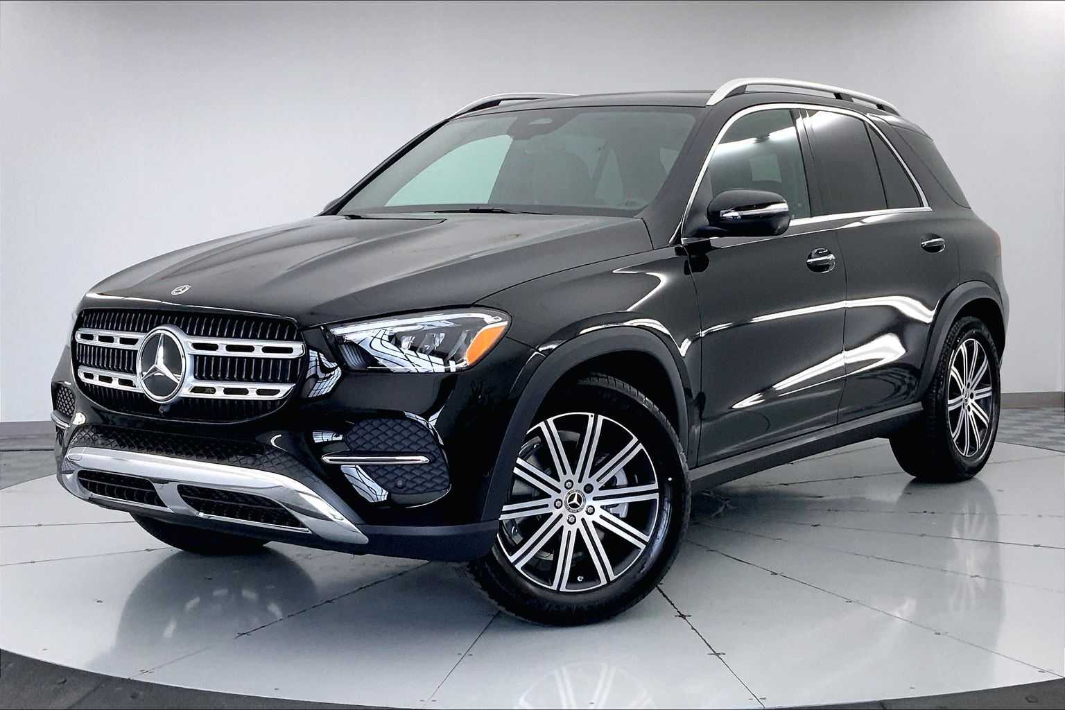 Thumbnail: 2026 Mercedes-Benz GLE - 1