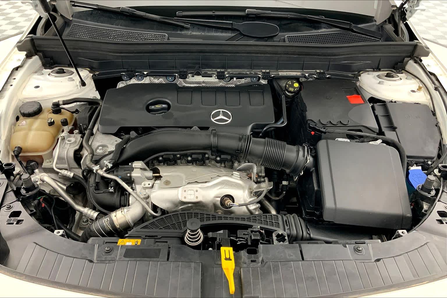 Thumbnail: 2020 Mercedes-Benz GLB - 9