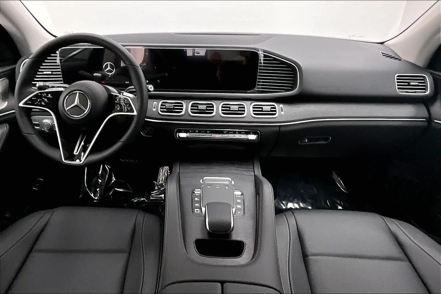 Thumbnail: 2026 Mercedes-Benz GLE - 10