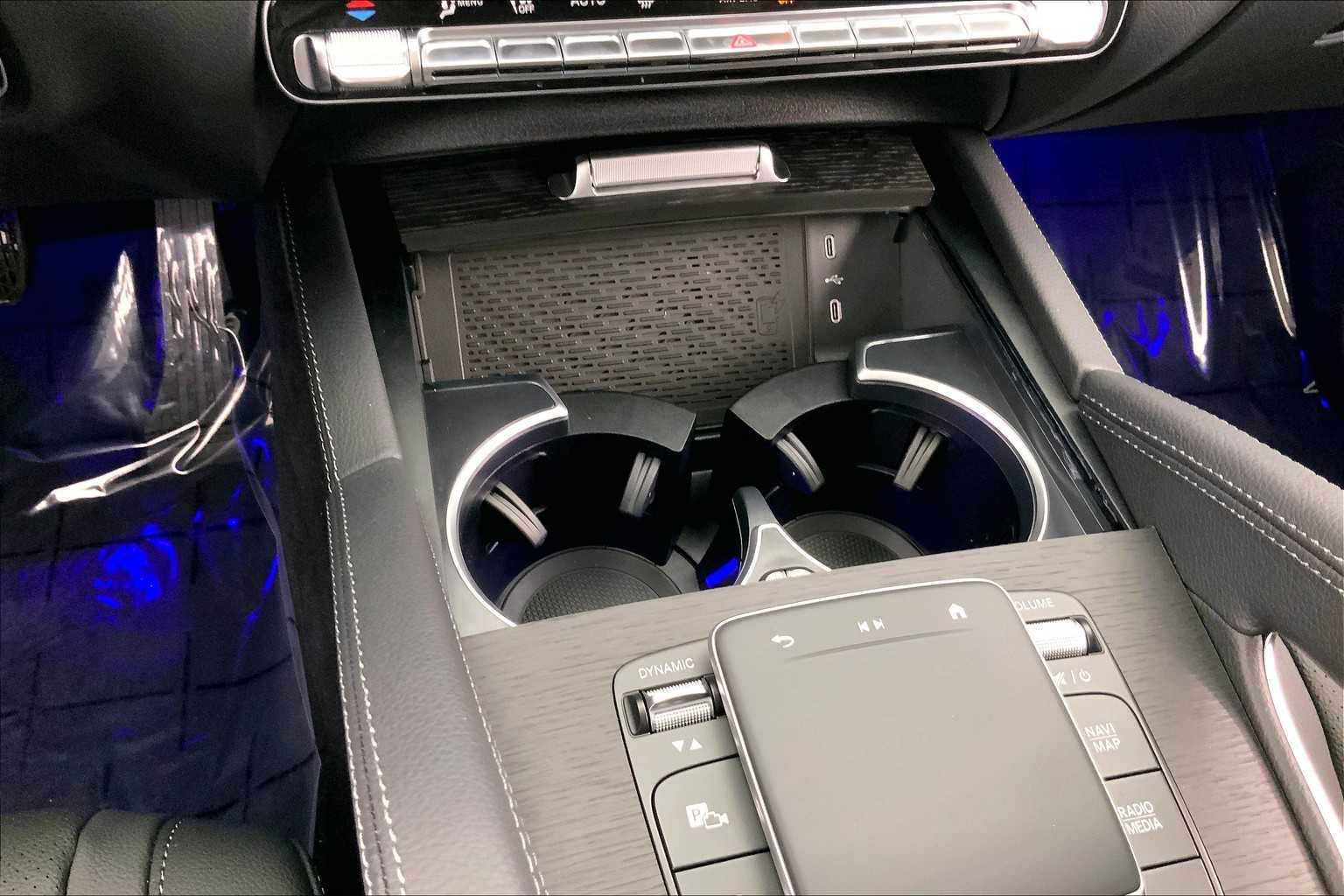 Thumbnail: 2026 Mercedes-Benz GLE - 22