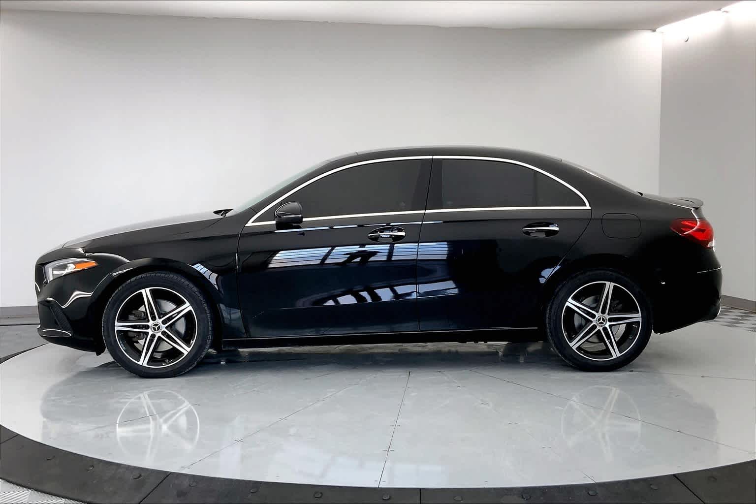 Thumbnail: 2019 Mercedes-Benz A-Class - 3