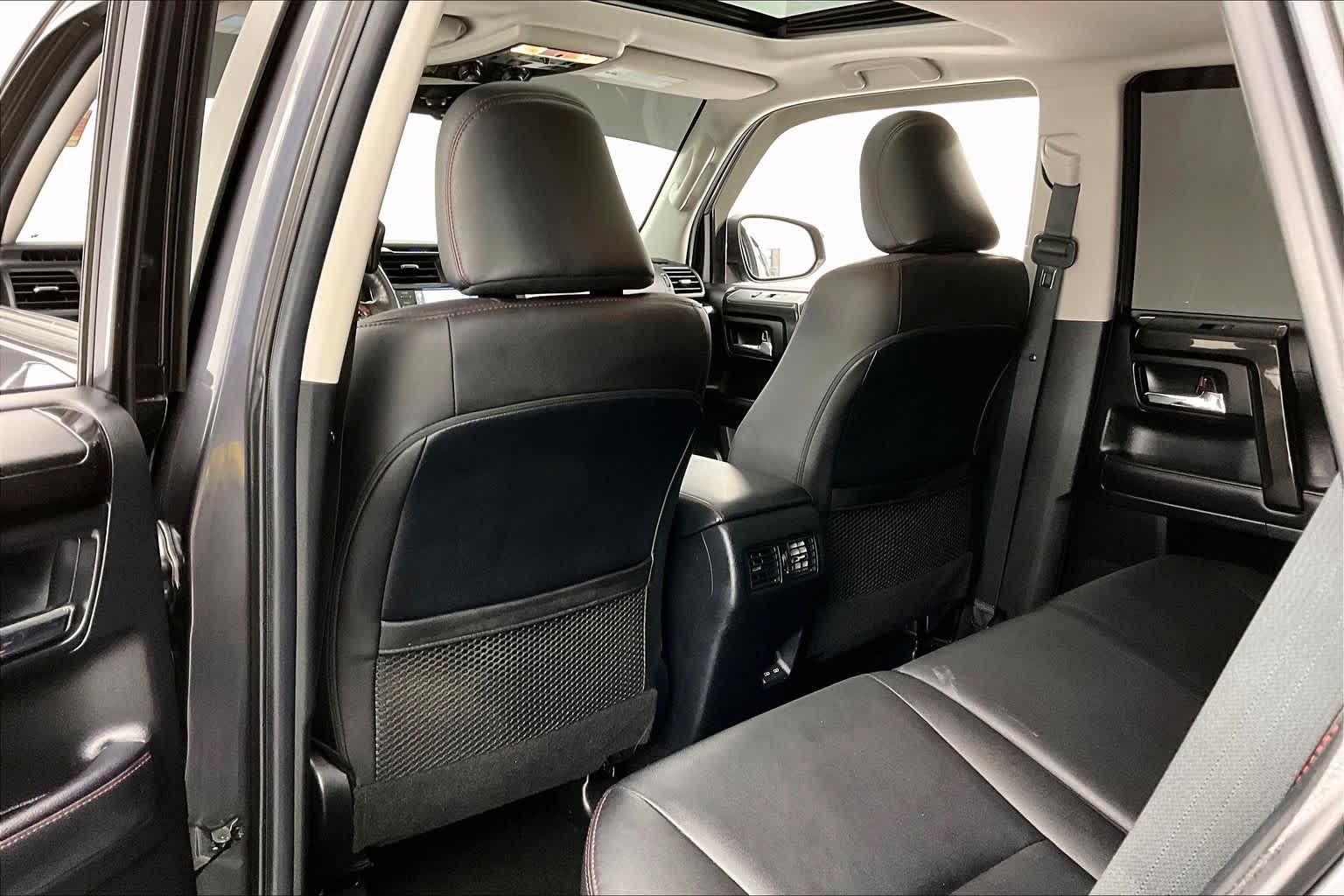 Thumbnail: 2023 Toyota 4Runner - 12