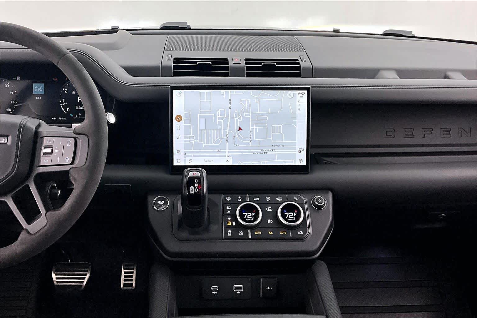 Thumbnail: 2024 Land Rover Defender - 16