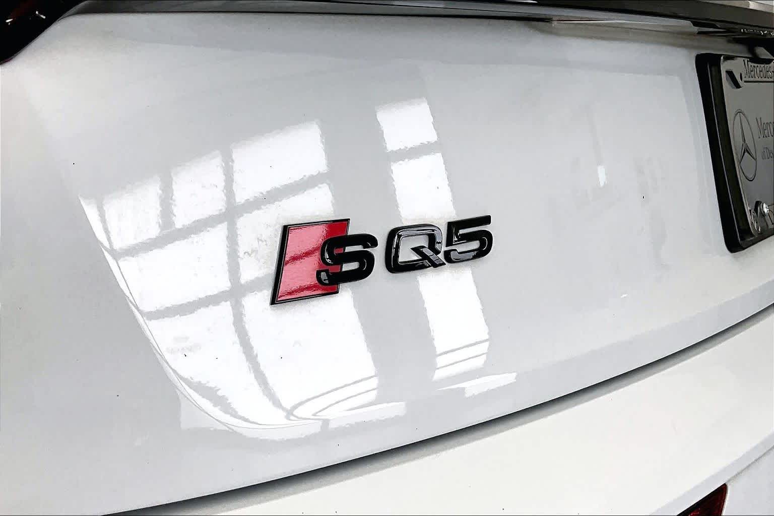 Thumbnail: 2024 Audi SQ5 - 6