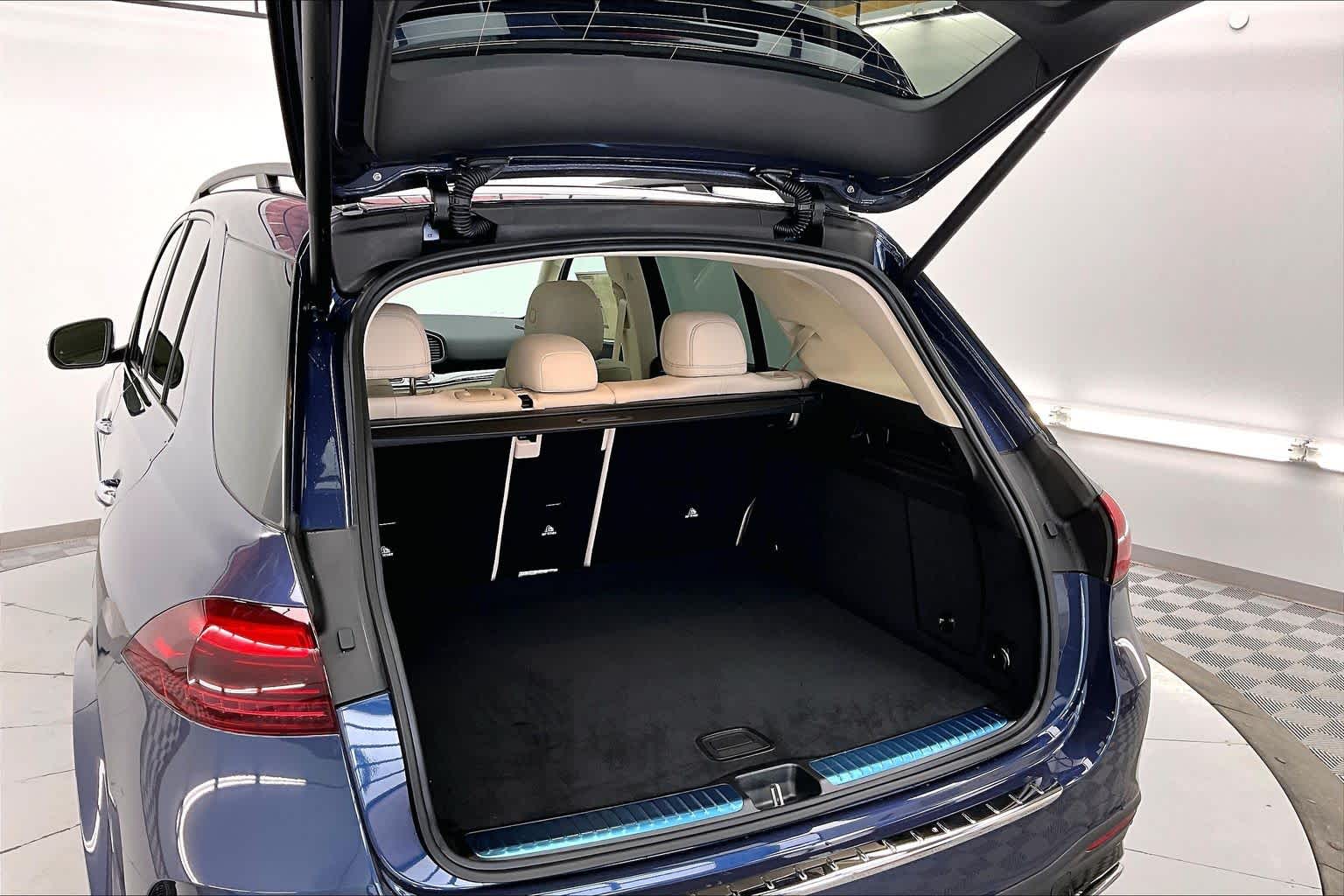 Thumbnail: 2026 Mercedes-Benz GLE - 19