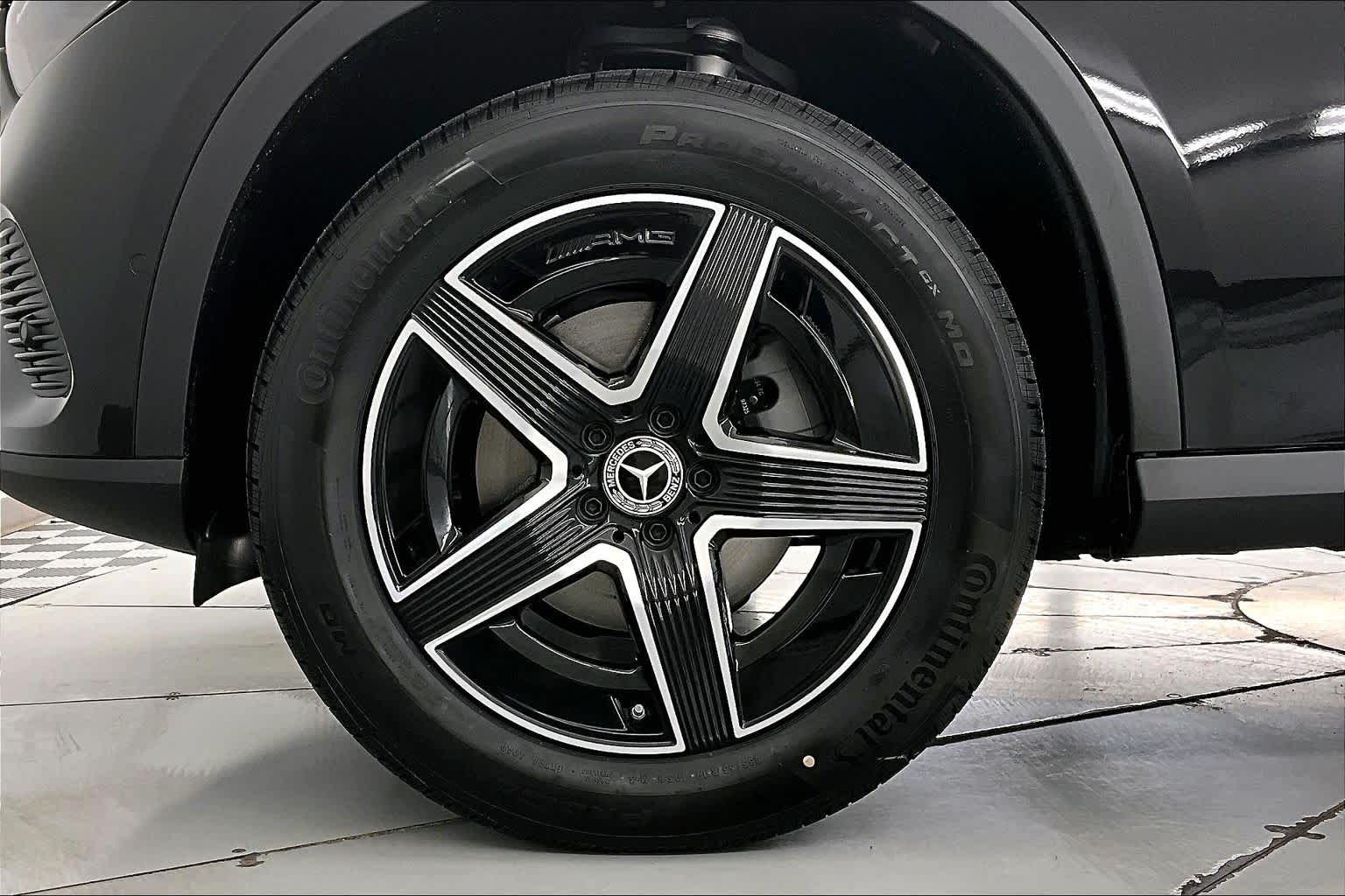 Thumbnail: 2026 Mercedes-Benz GLC - 8