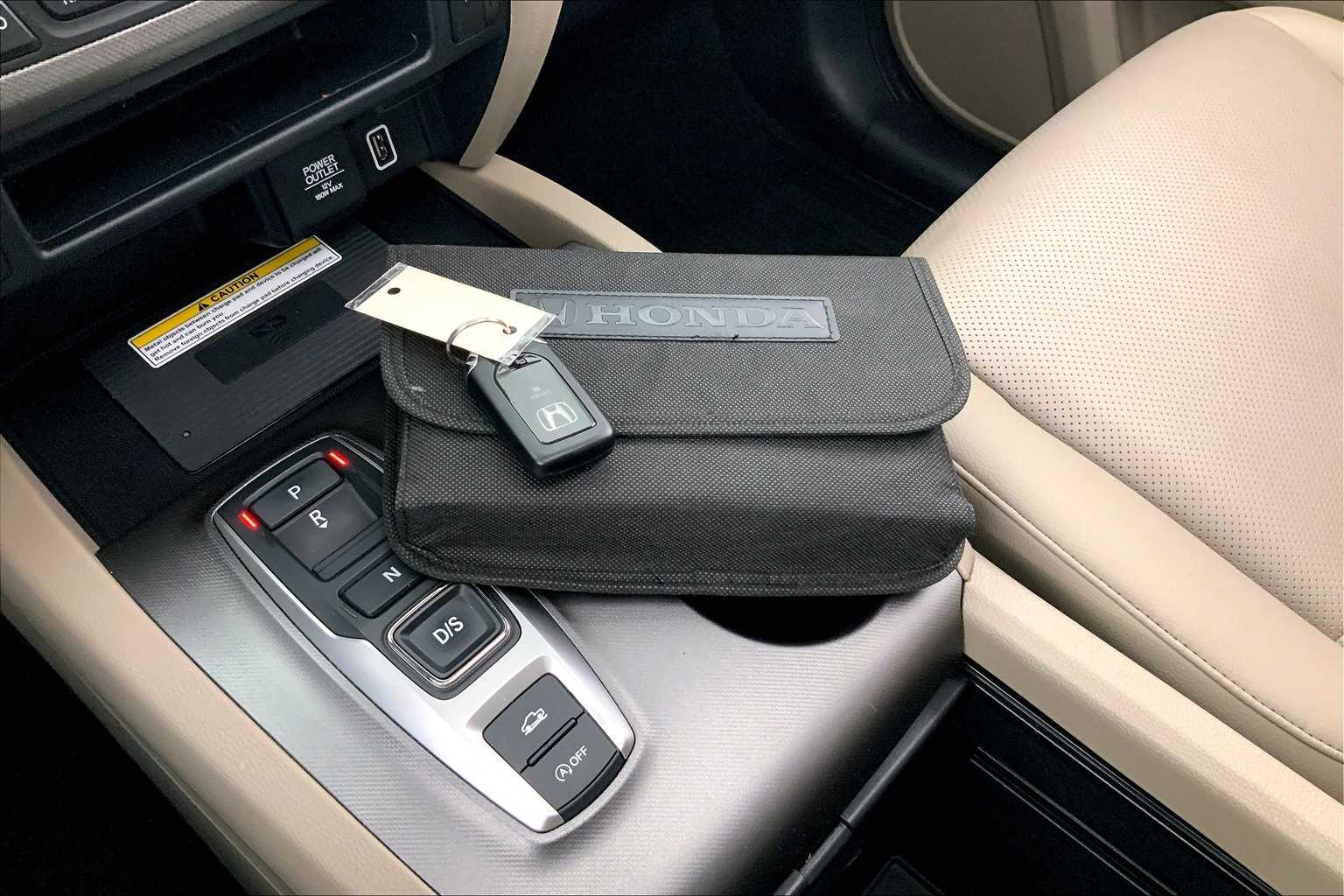 Thumbnail: 2022 Honda Ridgeline - 20