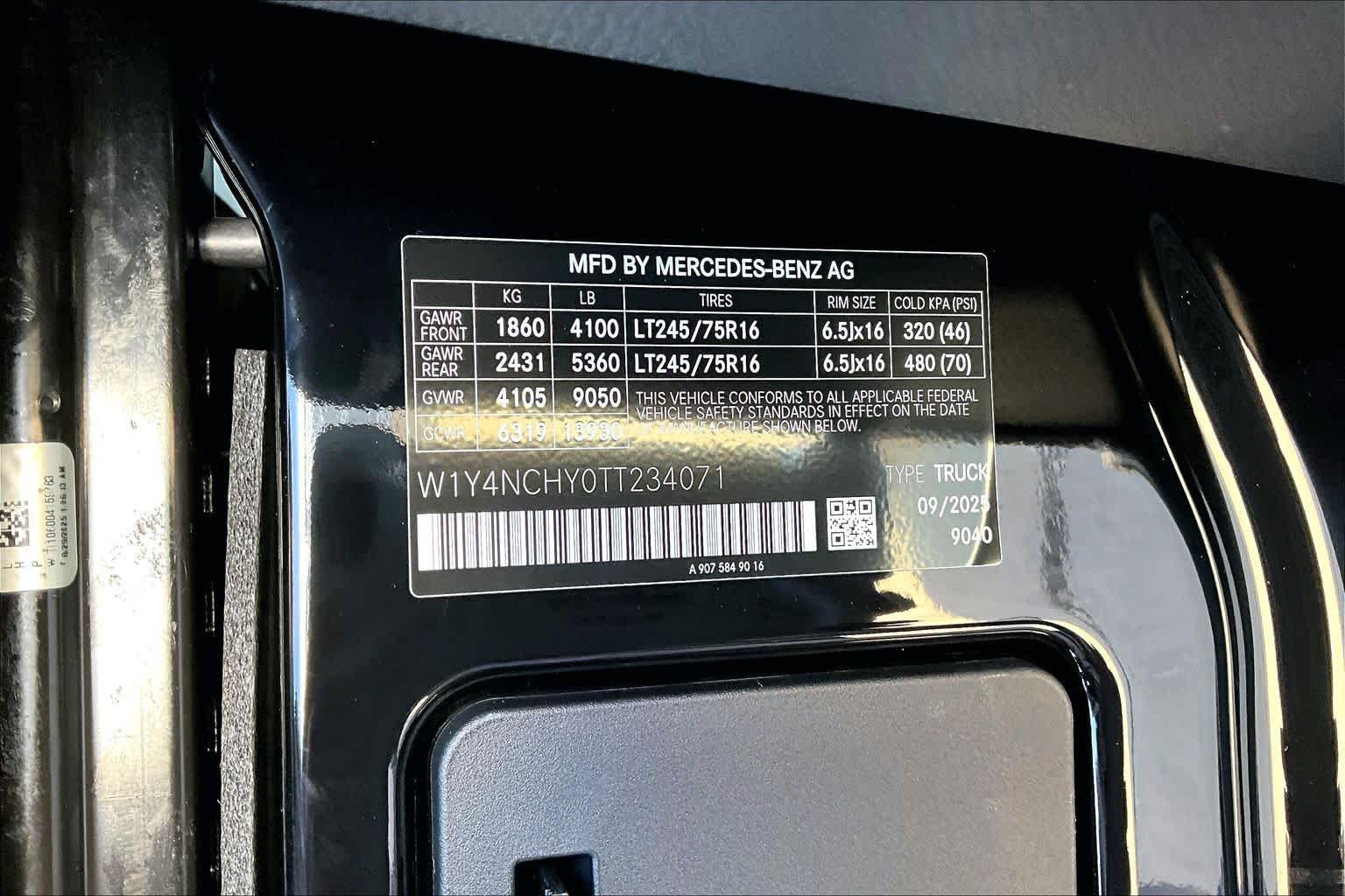 Thumbnail: 2026 Mercedes-Benz Sprinter - 24