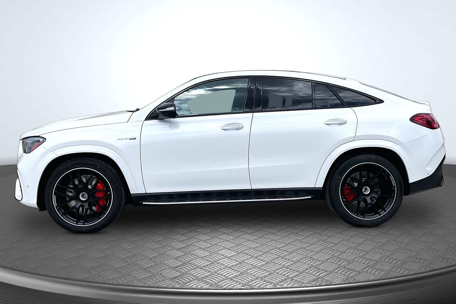 Thumbnail: 2026 Mercedes-Benz GL-Class - 3